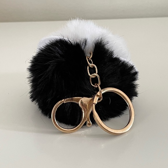 Black & White Character Fluffy Pom Pom Keychain Accessory with Purple Heart Eyes - Picture 10 of 12